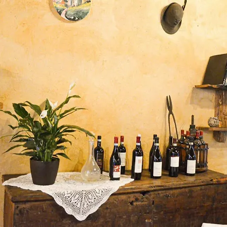 Il Cappellaio Matto 3* Montalto Ligure