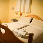 Bed & Breakfast Il Cappellaio Matto