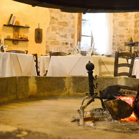 Il Cappellaio Matto Bed & Breakfast *