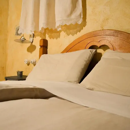 Il Cappellaio Matto Bed & Breakfast *