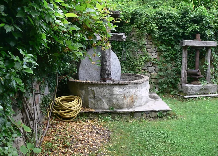 Il Cappellaio Matto 3* Montalto Ligure