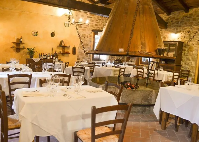 Il Cappellaio Matto Montalto Ligure