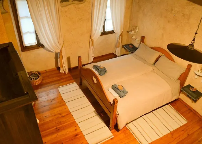 Il Cappellaio Matto Montalto Ligure